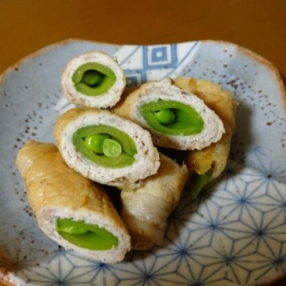 お弁当に肉巻きは、とても便利なのでよく作りますが、スナップエンドウもＧｏｏｄですね！スナップエンドウの歯ごたえが程良く残っていて、美味しかったです♪